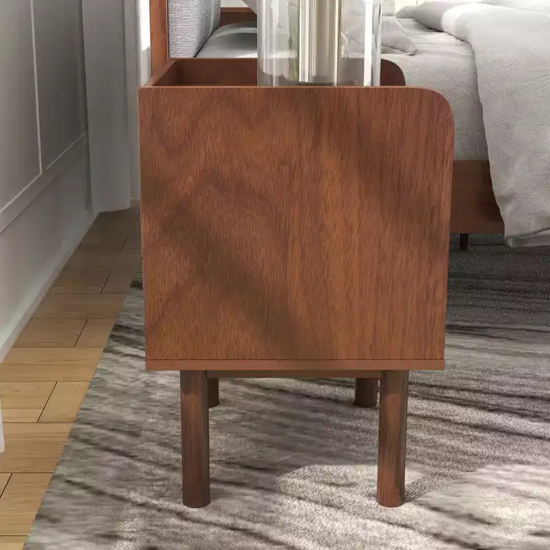 Roundhill Furniture Wyller 3-delige slaapkamermeubelset, platformbed met twee nachtkastjes, natuurlijk walnoot, queen