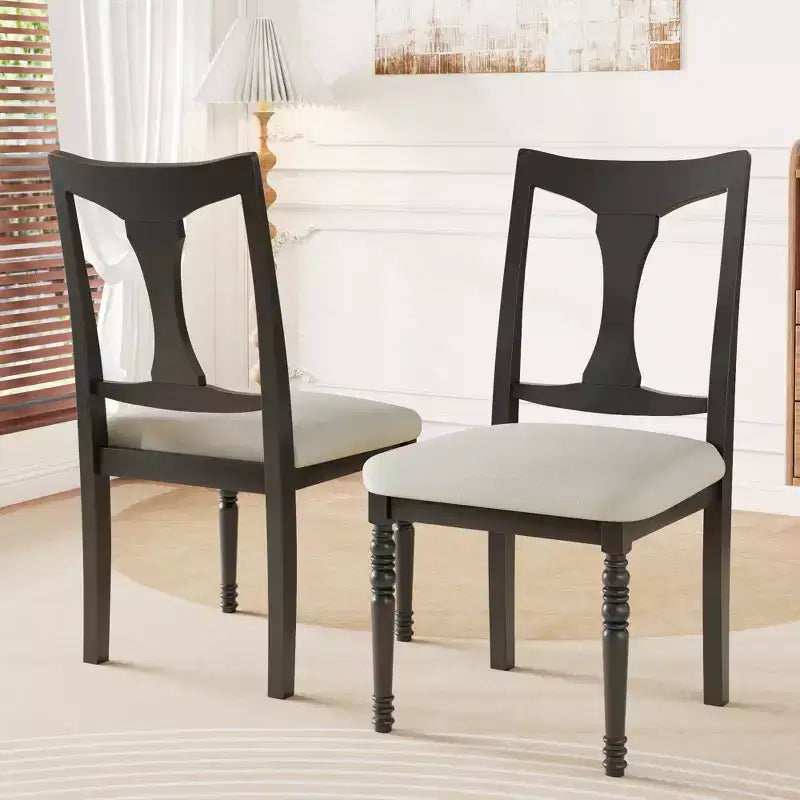 7-delige uitschuifbare eettafelset met tafel van 60-78 en 6 gestoffeerde stoelen