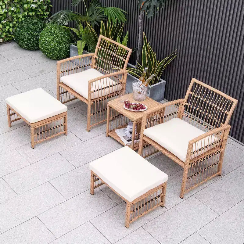 Costway 5-delige loungeset voor de patio van rotan wicker, met salontafel met 2 niveaus en 2 voetenbankjes
